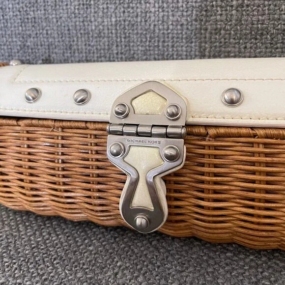 Small Vtg Michael Kors Rattan Wicker Clutch - Picture 6 of 12